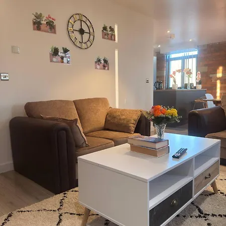 Apartamento Winter Stays, Pool, Wi-fi, Parking, 3double Beds Bradford (West Yorkshire)