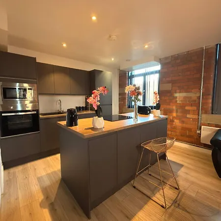 Winter Stays, Pool, Wi-fi, Parking, 3double Beds Apartamento Bradford (West Yorkshire)